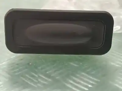 Peça sobressalente para automóvel em segunda mão puxador exterior de mala por renault clio iv clio iv referências oem iam 8200385515