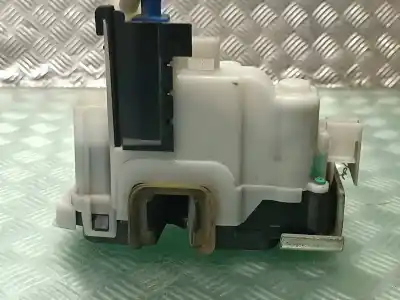 Second-hand car spare part left front door lock for fiat doblo active oem iam references   