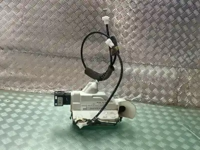 Second-hand car spare part left front door lock for peugeot 308 5f01 oem iam references 006166