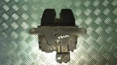 Tweedehands auto-onderdeel kofferbak / poortsluiting voor ford focus lim. (cb8) trend oem iam-referenties 8m51r442a66db