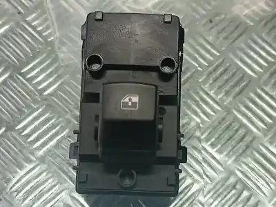 Second-hand car spare part right front power window switch for kia xceed tech oem iam references 93575j7000