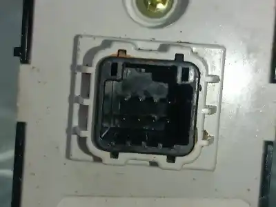 Second-hand car spare part right front power window switch for kia xceed tech oem iam references 93575j7000  200316