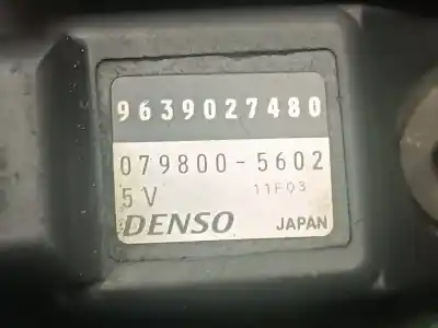 Автозапчастина б/у витратомір повітря для citroen c5 break audace 109 cv / 80 kw посилання на oem iam 9639027480  0798005602