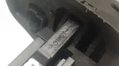 Peça sobressalente para automóvel em segunda mão comandos do volante por ford focus lim. (cb4) focus lim. (cb4) (2007 - 2011) referências oem iam 3m5t14k147e  