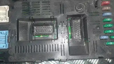 Автозапчасти б/у блок реле/предохранителей за citroen c5 break audace 109 cv / 80 kw ссылки oem iam 9658158680  