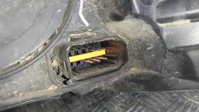 Second-hand car spare part left headlight for renault zoe 68 kw oem iam references 260605036r  