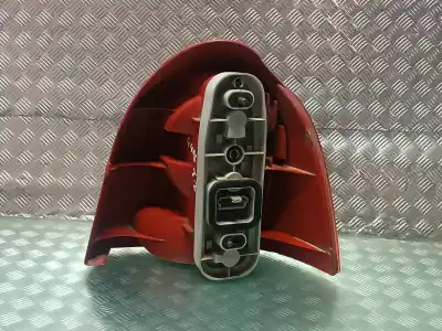 Second-hand car spare part left tailgate light for renault twingo (co6) d4f702 oem iam references 07700426319  