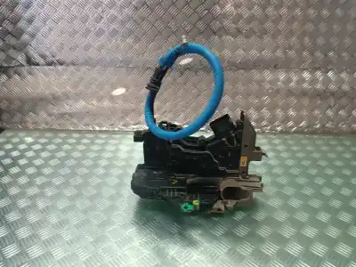 Second-hand car spare part left front door lock for kia xceed tech oem iam references 81310j7010  