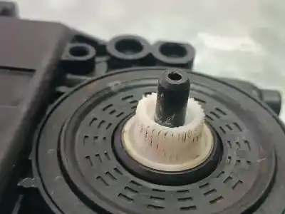 Second-hand car spare part left front window motor for kia xceed tech oem iam references 82450j7010  1137329020