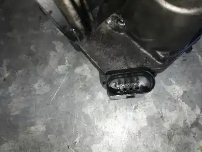Автозапчасти б/у бабочка коробка за seat leon (1p1) reference ссылки oem iam a2c53099815plzt  03g128063c