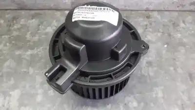 Pezzo di ricambio per auto di seconda mano MOTORE DI RISCALDAMENTO per KIA CARENS (UN) * Riferimenti OEM IAM B448231370  