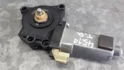 Tweedehands auto-onderdeel ACHTER RAAMMOTOR RECHTS voor KIA CARENS (UN) * OEM IAM-referenties F00S1A3295  