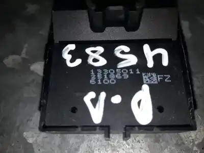Pièce détachée automobile d'occasion commande de lève vitre avant gauche pour opel mokka x 1.4i cat 140cv références oem iam 13305011 6100 251869