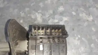 Peça sobressalente para automóvel em segunda mão comutador de limpa vidros por renault twingo (co6) d4f702 referências oem iam 7701046628  