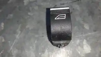 Peça sobressalente para automóvel em segunda mão botão / interruptor elevador vidro traseiro esquerdo por ford focus lim. (cb8) * referências oem iam 10106516