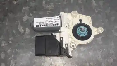 Pezzo di ricambio per auto di seconda mano Motore Alzacristalli Posteriore Sinistro per SEAT LEON (1P1) LEON (1P1) (2005 - 2012) Riferimenti OEM IAM 1K0959703N  