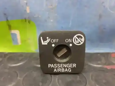 Second-hand car spare part switch for lexus rx 450h oem iam references 1951006