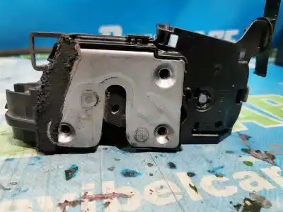 Pezzo di ricambio per auto di seconda mano serratura porta anteriore destra per renault captur ii intens riferimenti oem iam 805022764r