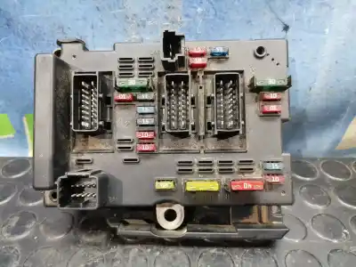 Автозапчасти б/у блок реле/предохранителей за peugeot 307 (s1) xr ссылки oem iam 9643538180  bsmb2