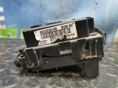 Автозапчасти б/у блок реле/предохранителей за peugeot 307 (s1) xr ссылки oem iam 9643538180