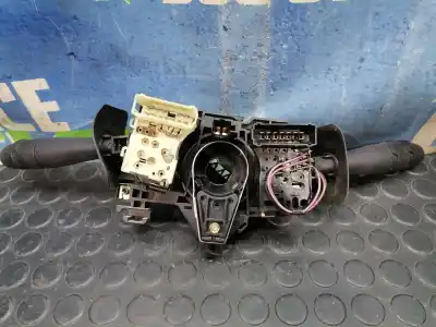 Pezzo di ricambio per auto di seconda mano comando multifunzione per renault clio ii fase i (b/cbo) 1.2 riferimenti oem iam 7700432856  