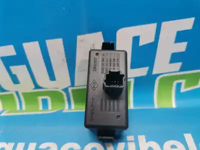 Piesă de schimb auto la mâna a doua avertizare pentru renault kangoo be bop referințe oem iam 8200214896a  