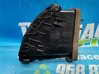 Second-hand car spare part air ventilation grille for nissan note (e11e) tekna oem iam references 687509u00b  p19650a27700xx