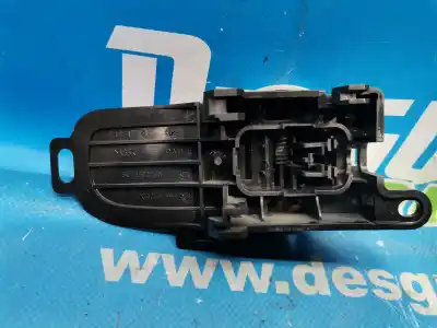 Second-hand car spare part interior left rear handle for nissan note (e11e) tekna oem iam references 5010800006  