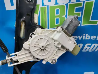 Pezzo di ricambio per auto di seconda mano alzacristalli anteriore destro per bmw serie 1 berlina (e81/e87) 118d riferimenti oem iam 7067796s