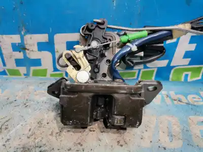 Second-hand car spare part trunk lock for toyota corolla (_e12_) 1.4 d (nde120_) oem iam references 1104  