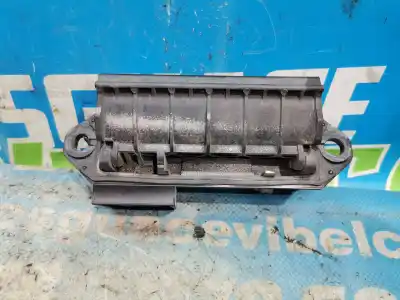 Second-hand car spare part tailgate back door handle for toyota corolla (_e12_) 1.4 d (nde120_) oem iam references 81032  