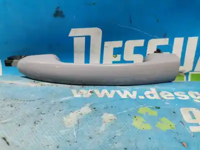 Gebrauchtes Autoersatzteil LINKER VORDERER ÄUSSERER GRIFF zum FORD KA (CCU)  OEM-IAM-Referenzen 242928  