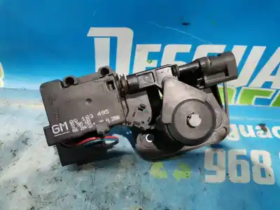 Pezzo di ricambio per auto di seconda mano motore chiusura cancello centralizzato per opel corsa c comfort riferimenti oem iam 09183495  
