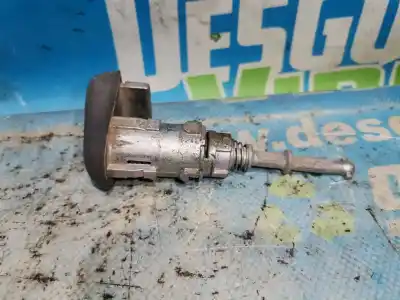 Second-hand car spare part left front door lock for renault kangoo be bop oem iam references   