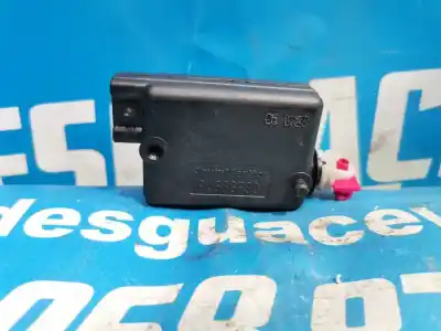 Gebrauchtes Autoersatzteil ZENTRALVERRIEGELUNGSMOTOR HINTEN LINKS zum CITROEN C8  OEM-IAM-Referenzen A23109  