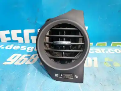 Second-hand car spare part air ventilation grille for lexus is200 (ds2/is2) 220d oem iam references 556605304