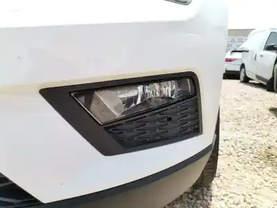 Second-hand car spare part left fog light for seat ateca (kh7) reference oem iam references 