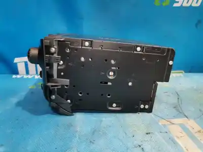 Second-hand car spare part audio system / radio cd for lexus is200 (ds2/is2) 220d oem iam references 8612053420