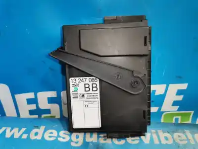 Pezzo di ricambio per auto di seconda mano quadro di chiusura per opel combo familiar riferimenti oem iam 13247084  330518684