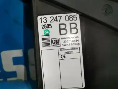 Pezzo di ricambio per auto di seconda mano quadro di chiusura per opel combo familiar riferimenti oem iam 13247084  330518684