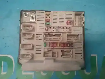 Second-hand car spare part fuse box unit for renault kangoo expression profesional oem iam references 8200451902c