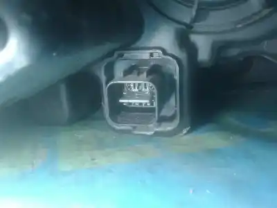 Second-hand car spare part left headlight for kia sorento 2.5 crdi concept oem iam references   