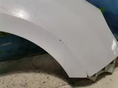 Peça sobressalente para automóvel em segunda mão guarda-lamas dianteiro direito por renault kangoo expression referências oem iam   