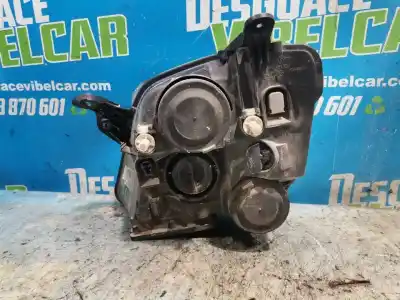 Second-hand car spare part right headlight for opel meriva blue line oem iam references 93321053