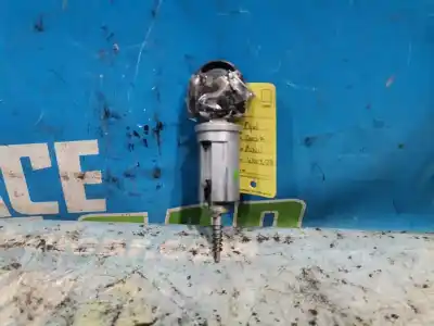 Second-hand car spare part ignition switch for opel corsa c (x01) 1.0 (f08, f68) oem iam references 13107754770