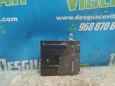 Gebrauchtes Autoersatzteil RELAIS SICHERUNGSKASTEN Multifunktionsrelais zum RENAULT KANGOO (F/KC0)  OEM-IAM-Referenzen 8201044235  