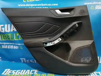Second-hand car spare part left rear door trim for ford focus lim. black&red oem iam references jx7ba22601  