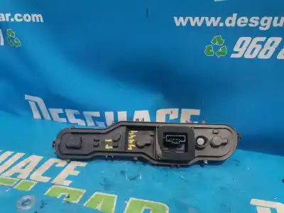 Second-hand car spare part lampholder for dacia dokker stepway essential oem iam references 265551619  