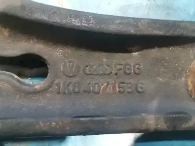 Peça sobressalente para automóvel em segunda mão braço de suspensão inferior dianteiro direito por audi a3 (8p1) 2.0 tdi 16v referências oem iam 1k0407153g