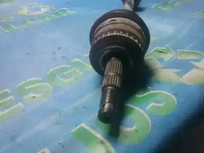 Second-hand car spare part front right transmission for opel combo familiar oem iam references   